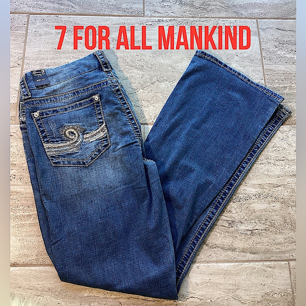 7 For All Mankind Bootcut. B12